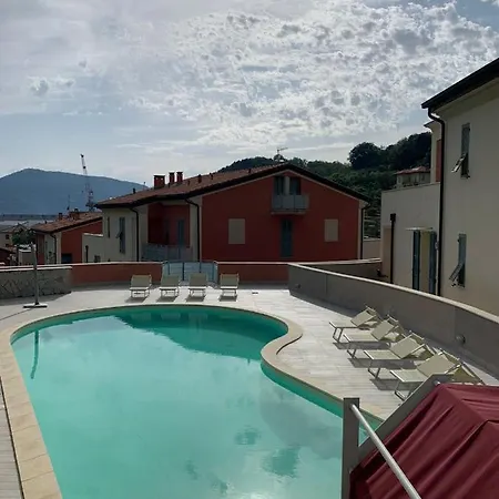 Apartment Una Terrazza Sul Golfo - 2 Bedrooms La Spezia
